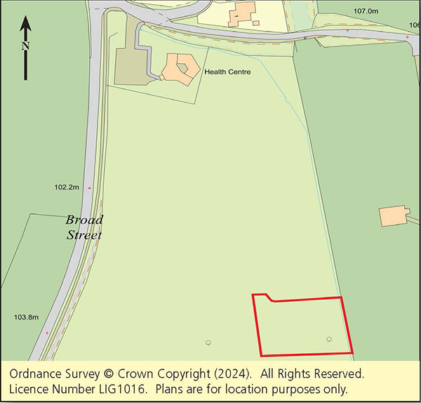 Lot: 65 - SITE WITH PLANNING FOR A FIVE-BEDROOM HOUSE WITH ANNEXE SET IN 0.4 ACRES - 